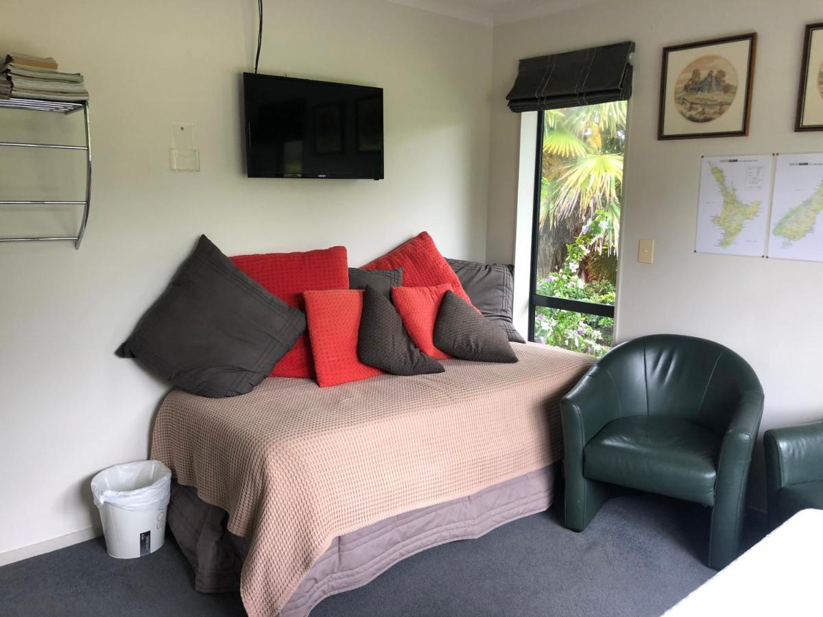 Silverdale Garden Stay Орева Екстериор снимка