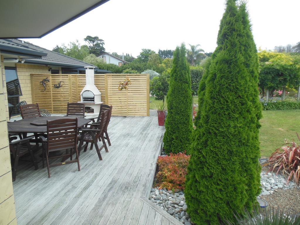 Silverdale Garden Stay Орева Екстериор снимка